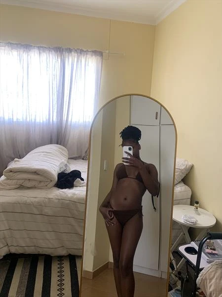 Meggy, Escort, Windhoek