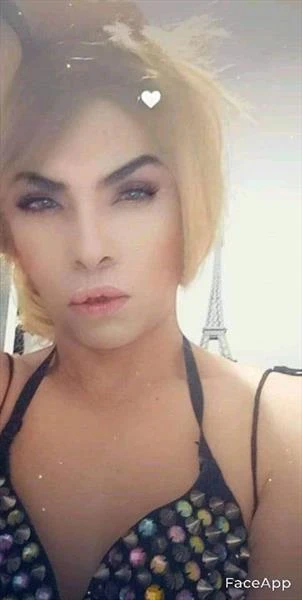Razan, Escort, Tunis