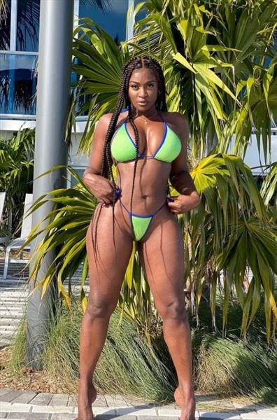 Annie, Escort, Abidjan