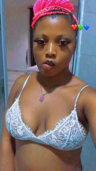 Sofi, Escort, Kumasi