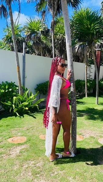 Alexa, Escort, Nassau