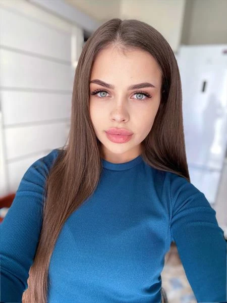 Anastasia — 1 / 2