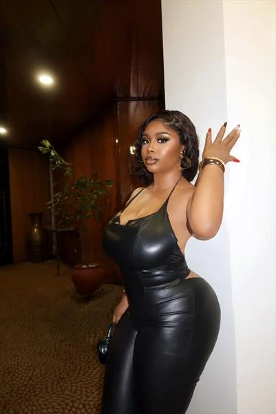 Brownchocolatey — 1 / 2