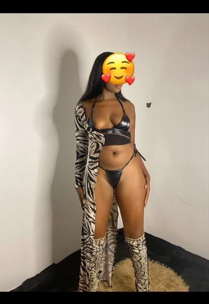 Zolly x, Escort, Lagos