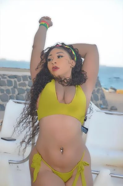 Cedi, Escort, Dakar