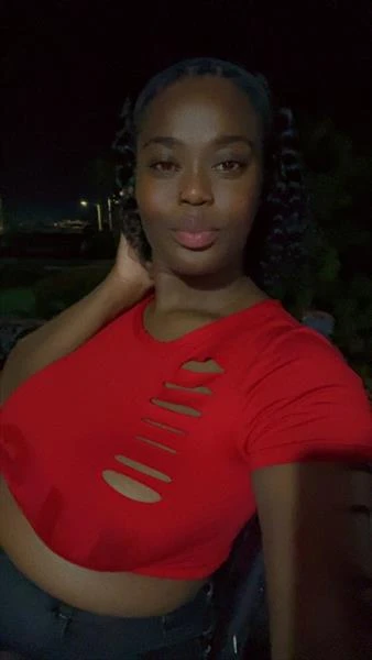 Page, Escort, Nassau