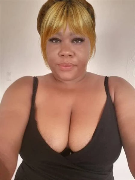 Bitynasara, Escort, Accra