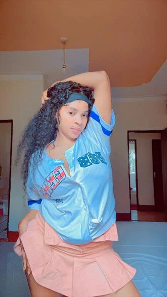Amar, Escort, Entebbe