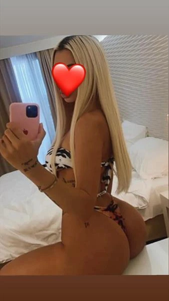 Nina — 1 / 2