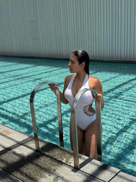 clara, Escort, Hongguang Qidui