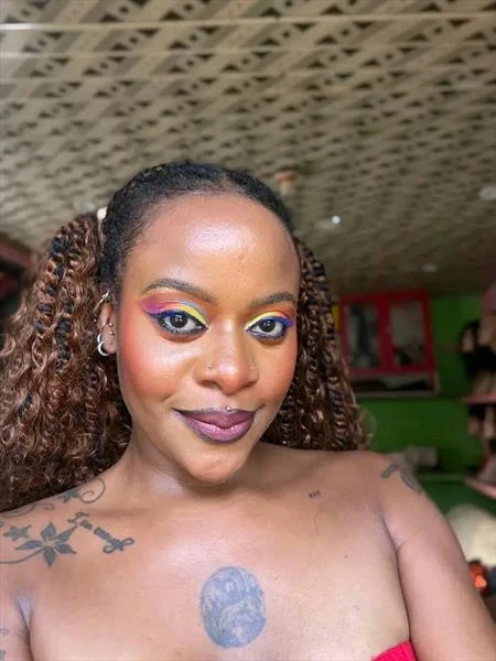 Dessy Tilda, Escort, Ibadan