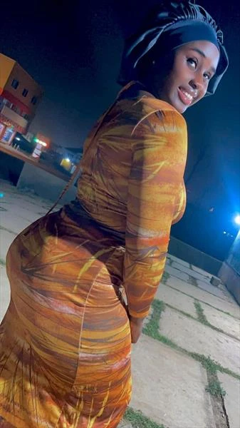 Loveth Daniels, Escort, Accra