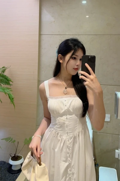 Sylvia WhatsApp:+447599805840, Escort, Guangzhou