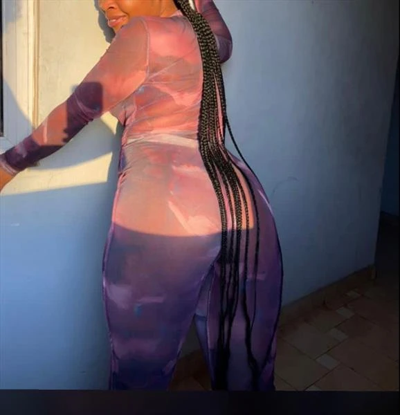 Clara, Escort, Accra