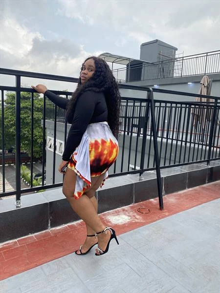 Special queen, Escort, Accra