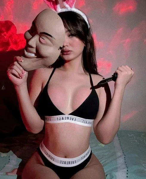 Nicole, Escort, Osaka