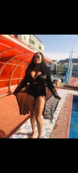 Busty Molly, Escort, Kumasi