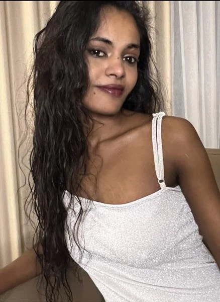 TINA NAOMI, Escort, Colombo