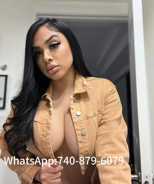Mía, Escort, San Juan