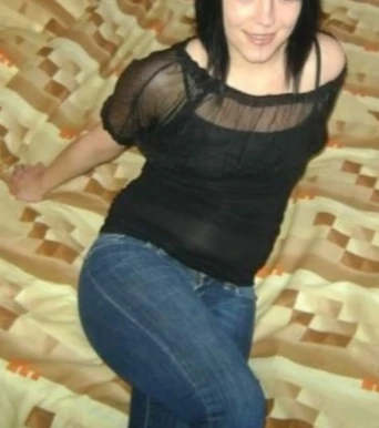 Nina Nimani, Escort, Sarajevo