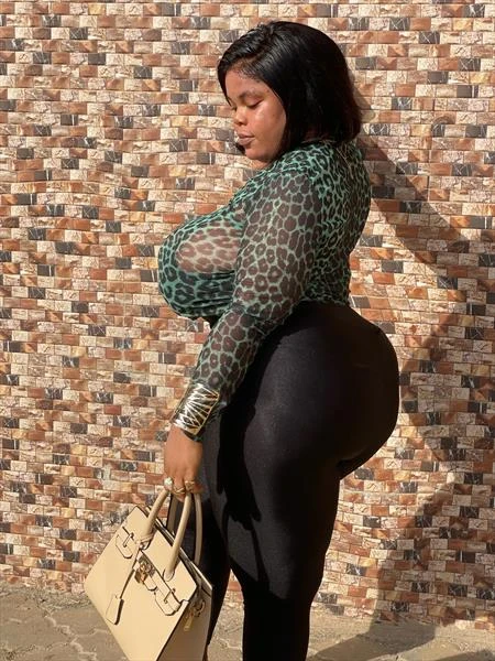 Bigmama, Escort, Port Harcourt