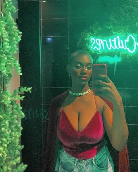 Nasha Grey, Escort, Accra