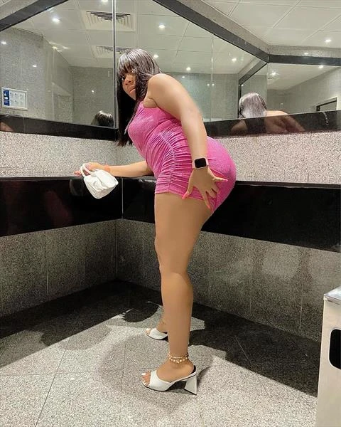 Sandra — 1 / 2