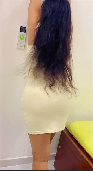 Banu, Escort, Colombo