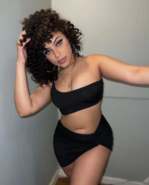 Julia, Escort, Cape Town