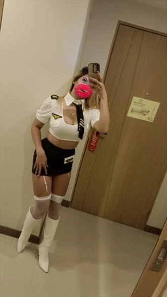 Bonita monroe, Escort, Cebuano