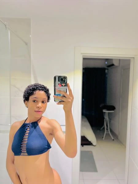 Jennifer, Escort, Accra