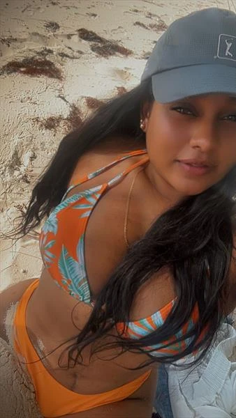 Karen, Escort, Freeport