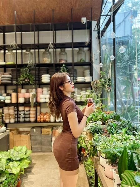 Samatha, Escort, Ho Chi Minh City
