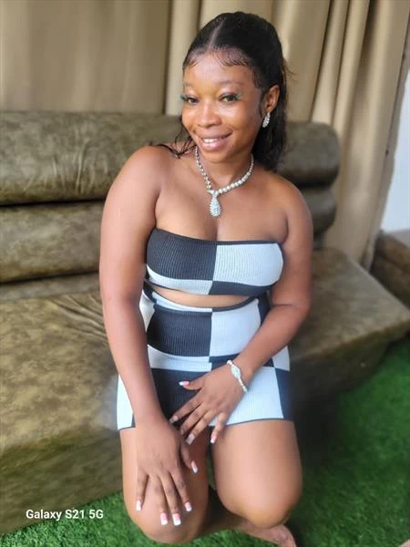 Rosy, Escort, Accra