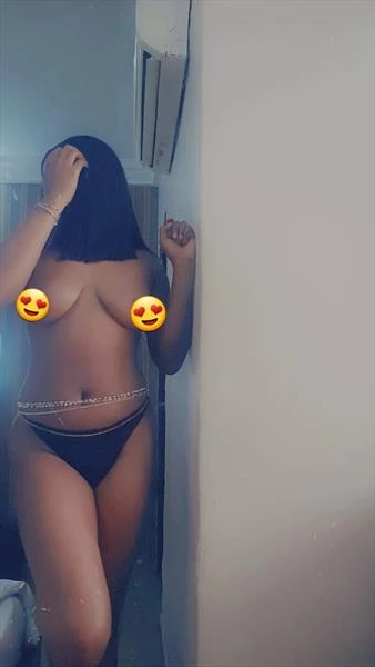 Alina — 1 / 2