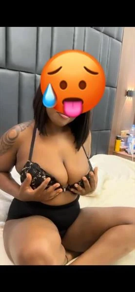 Cuetara, Escort, Dakar