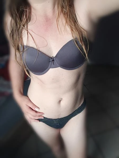 Ashley, Escort, Germiston