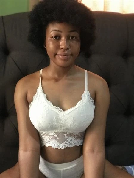 Diva tyler, Escort, Accra