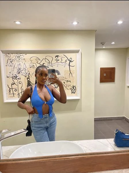 Ashley, Escort, Abidjan