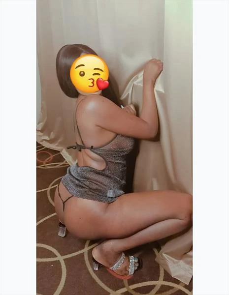 Tee, Escort, Windhoek