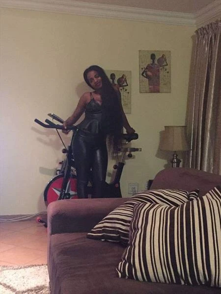 Lisa, Escort, Windhoek