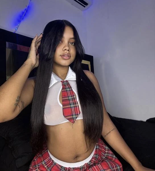 Yulysa, Escort, San Juan