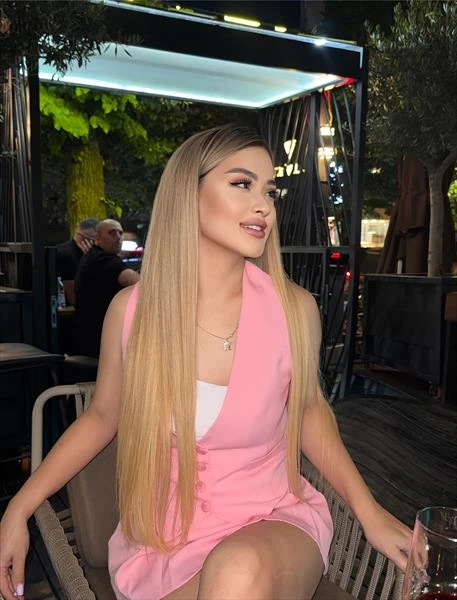 MILANA, Escort, Tirana
