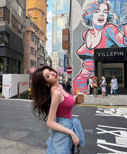 cici, Escort, Hongguang Qidui