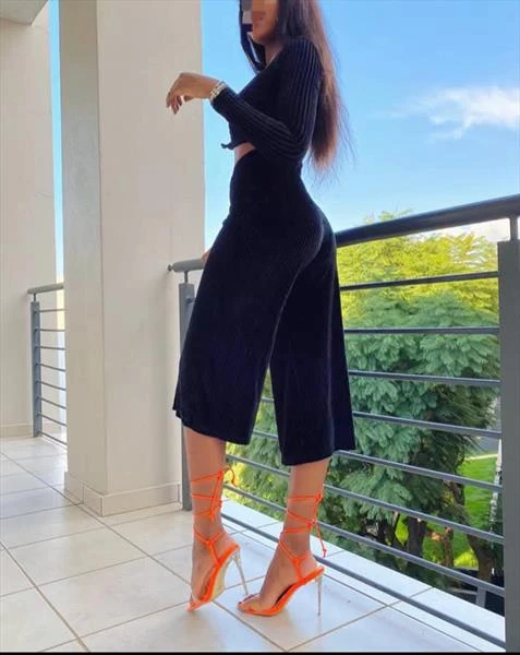 Ginel, Escort, Cape Town