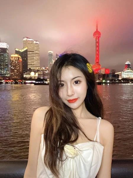 Fenny, Escort, Shanghai