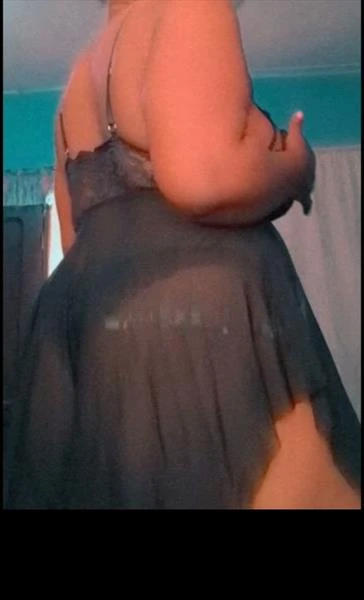 Nana yaa, Escort, Accra