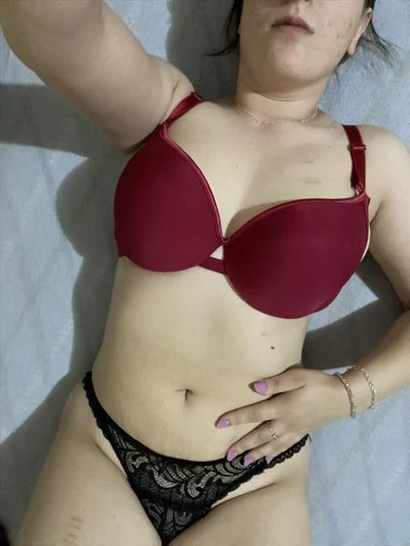 Nina — 1 / 2
