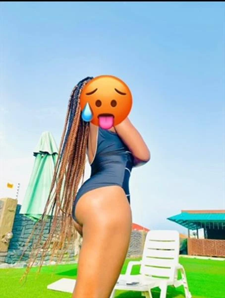 Mimi, Escort, Abidjan