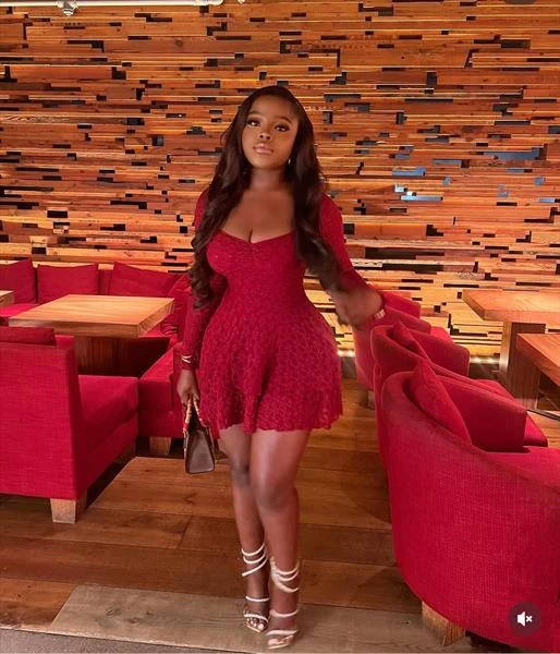 Sandra, Escort, Abidjan